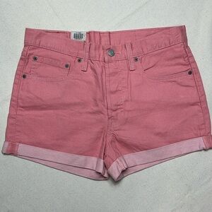 Levi’s Women Mid Rise Short